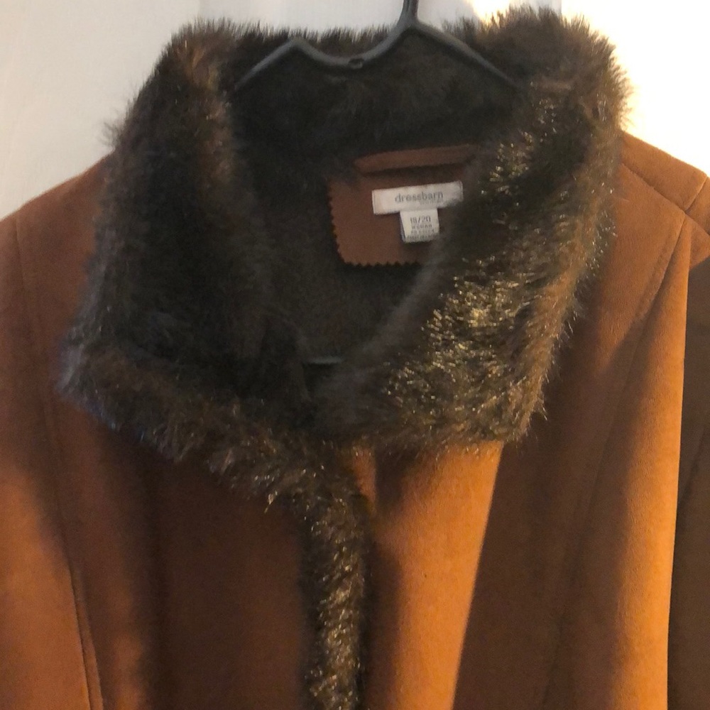 Coat - Picture 2 of 7